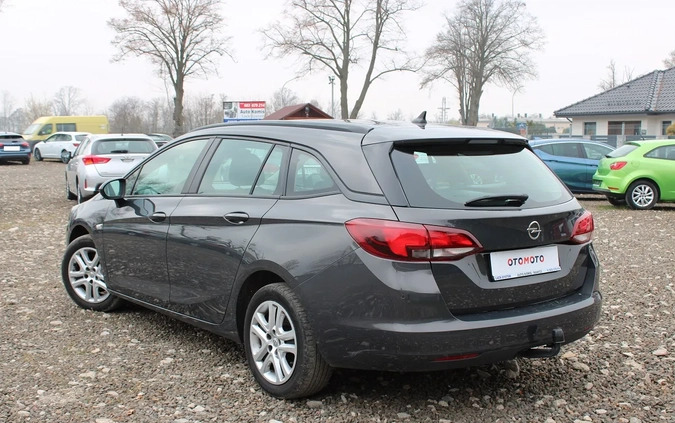 Opel Astra cena 31900 przebieg: 285000, rok produkcji 2016 z Płock małe 781
